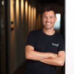 يوني عسيا، المدير التنفيذي وشريك المؤسسة في eToro